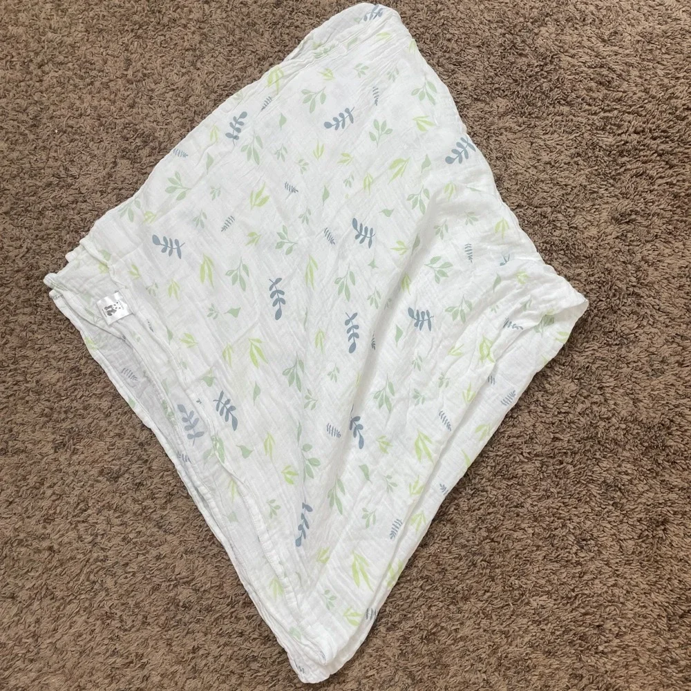 Panda Baby BedVoyage Bamboo Muslin Swaddle Blanket White Green Blue‎ Leaf Print